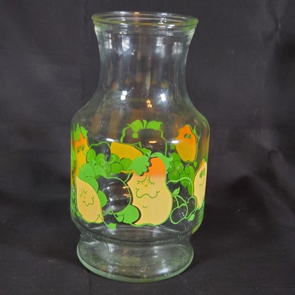 Nancy Lynn Juice Carafe - Picture 3 of 8